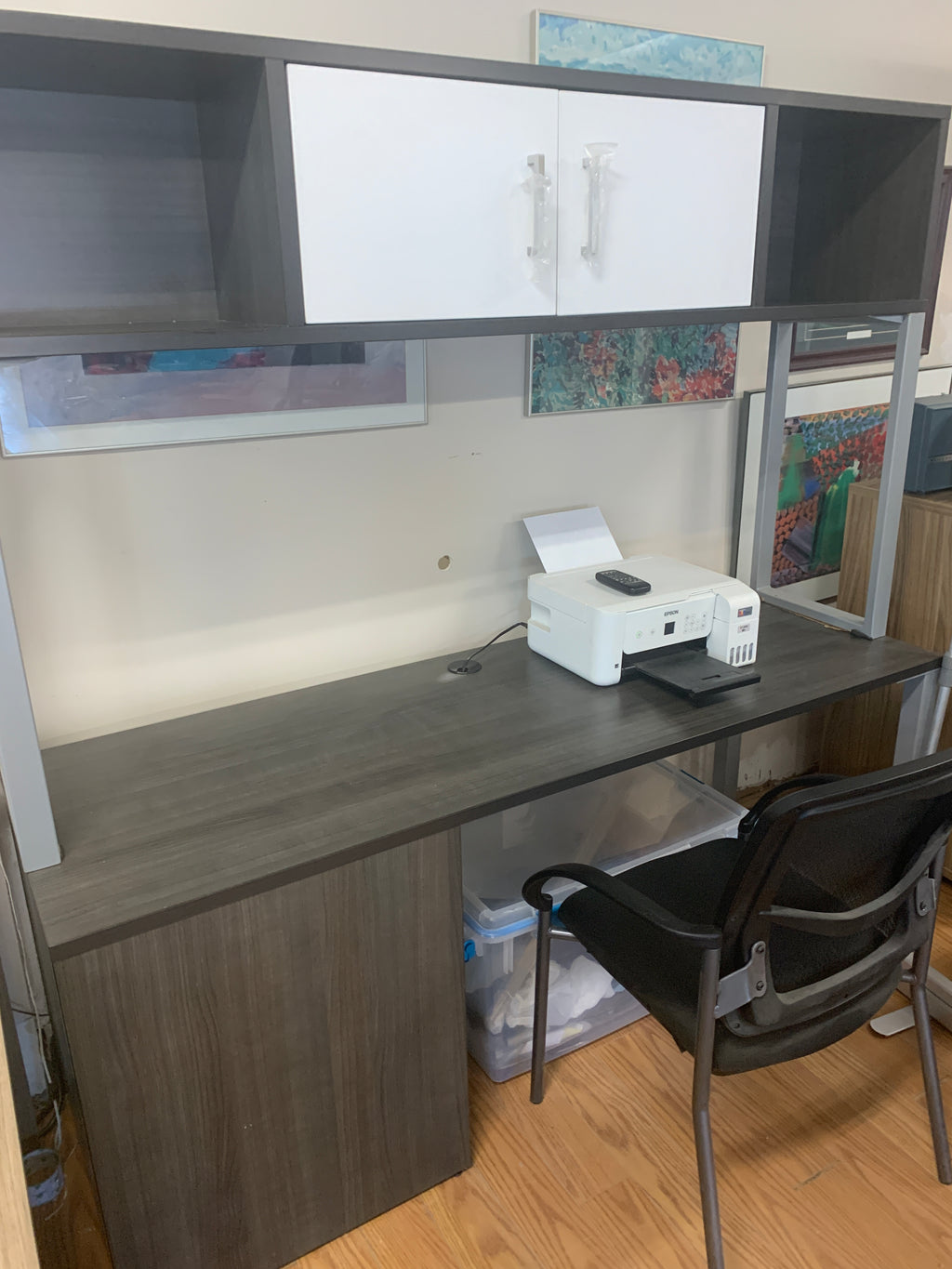 Floor Model IOF Custom Desk unit with upper hutch