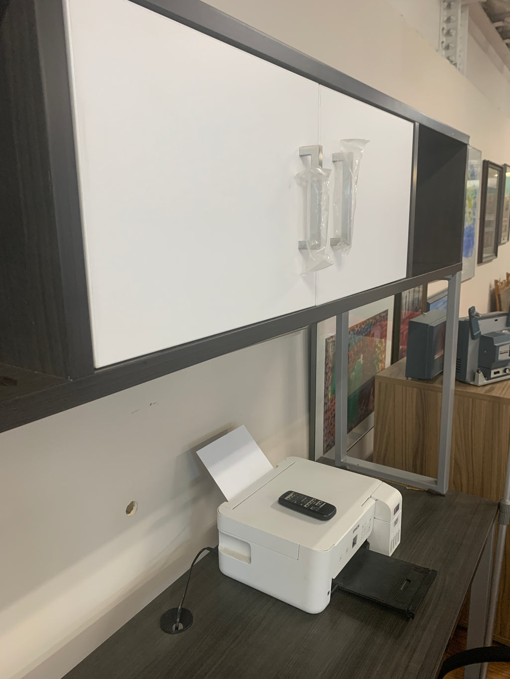 Floor Model IOF Custom Desk unit with upper hutch