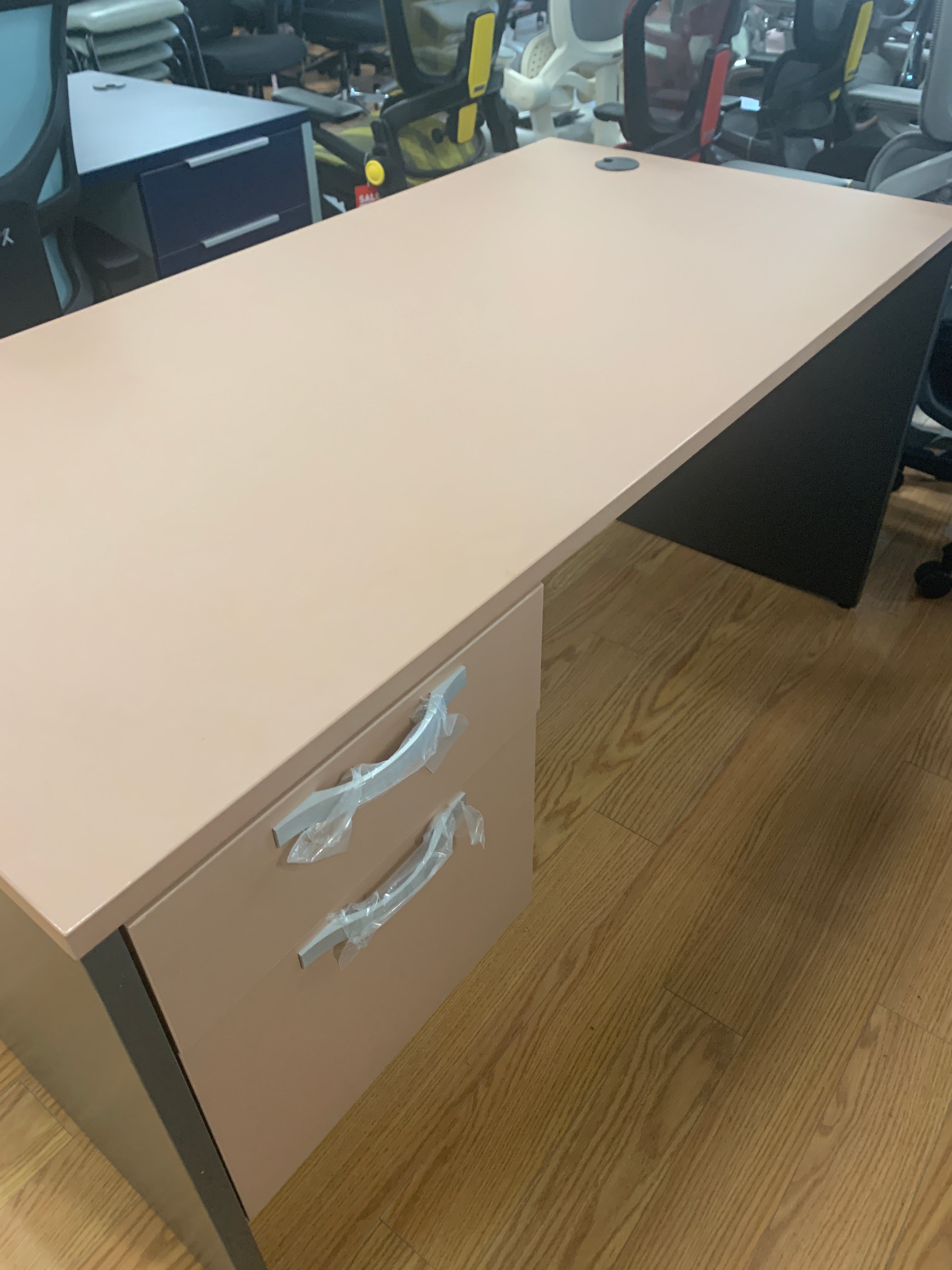 Floor Model IOF Custom Colour Desk Unit