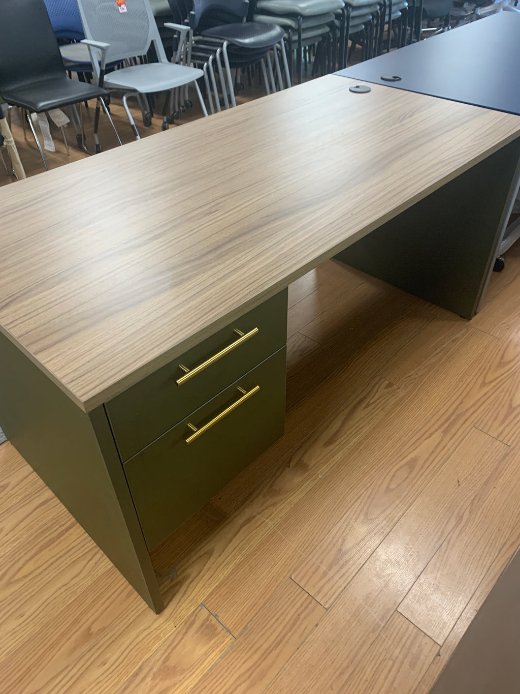 Floor Model IOF Custom Colour Desk Unit