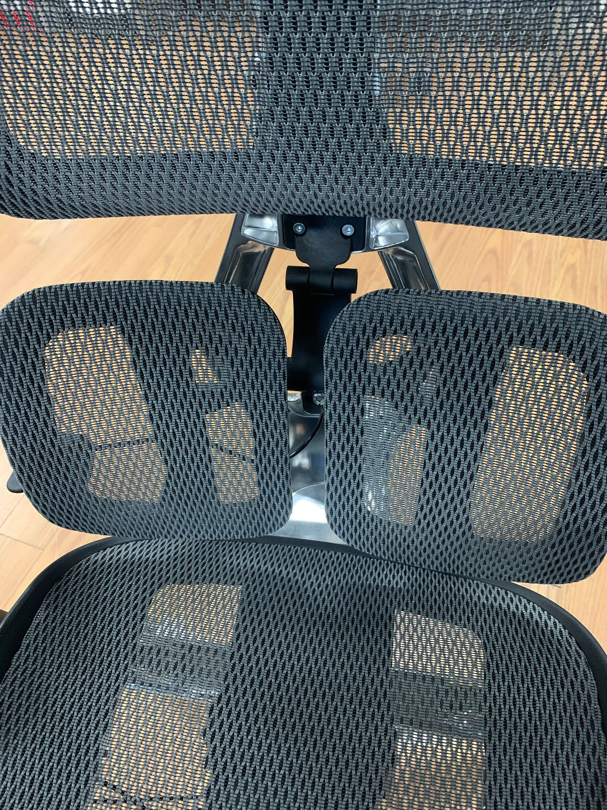 Floor Model SIHOO S-300 Ergonomic Task Chair