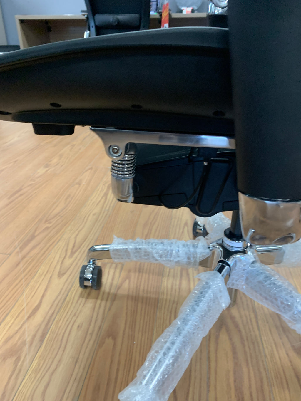 Floor Model SIHOO S-300 Ergonomic Task Chair