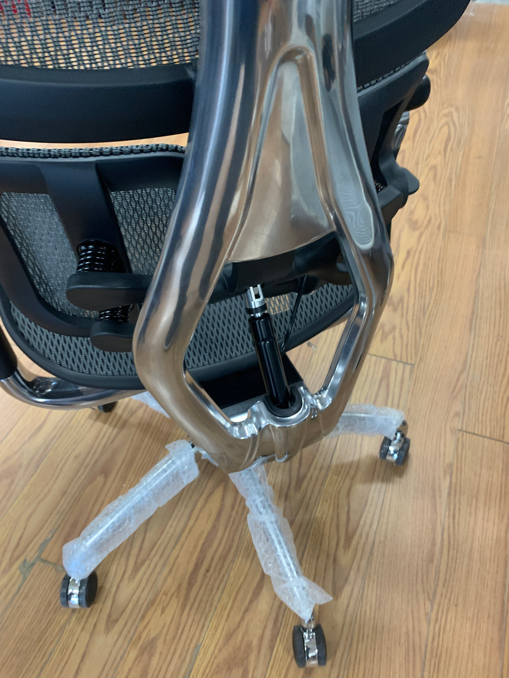 Floor Model SIHOO S-300 Ergonomic Task Chair